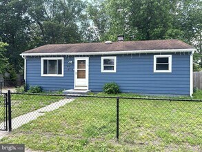 Building Photo - 519 Berkeley Dr