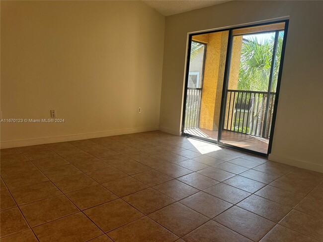 Foto del edificio - 15551 SW 104th Terrace