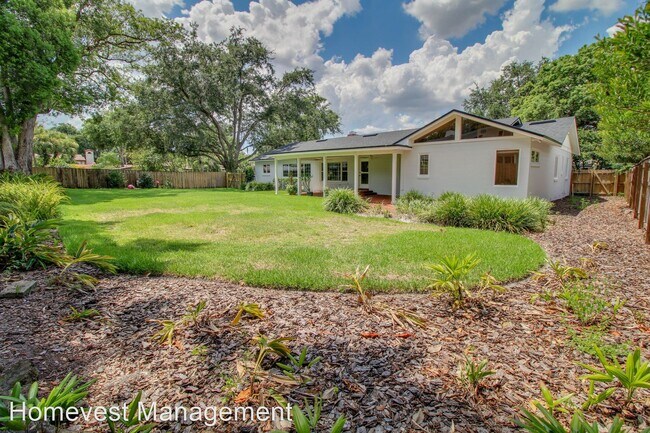 Building Photo - 3 br, 3.5 bath House - 1166 Palmer Avenue