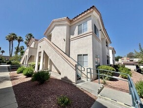 Building Photo - 2112 Calville St