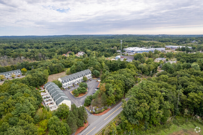 Aerial Photo - Cedarwood Estates Condominiums