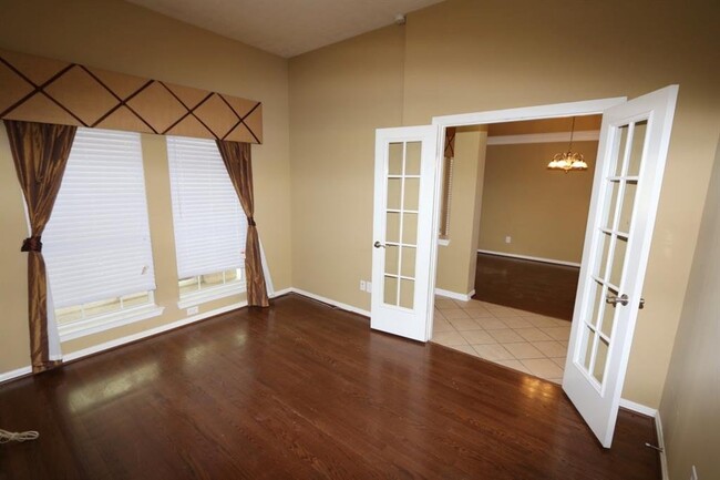 Foto del edificio - Shadow Falls Lane, Pearland, TX 77584 - 3 ...