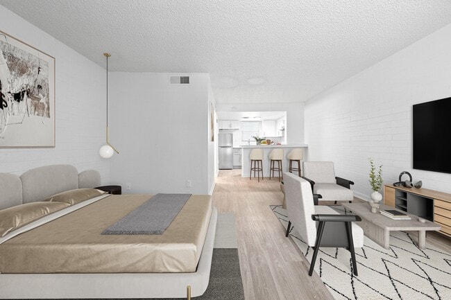 Building Photo - Crosstown Phoenix