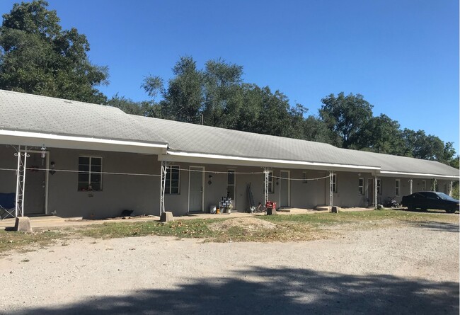 Building Photo - 2379 Locust Road, Unit Apt. #5
