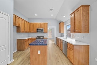 Building Photo - 9431 Tarton Way Ct