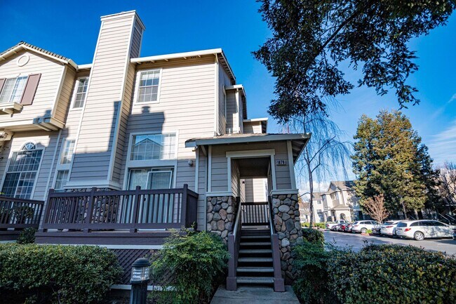 Photo - 1879 Norton Sound Common House