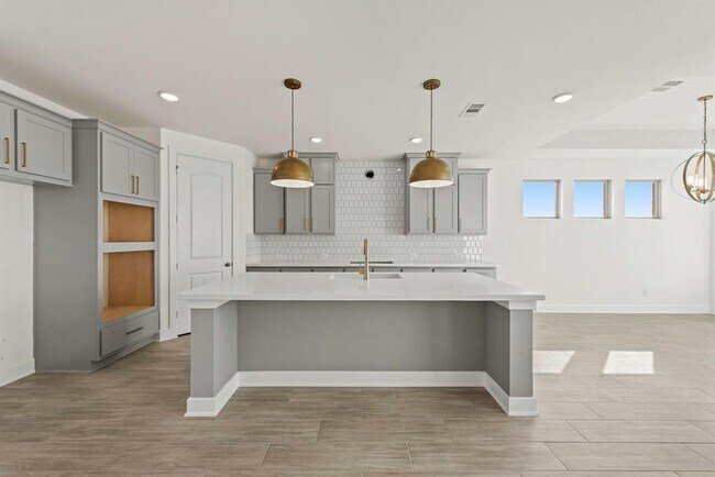 Building Photo - 2722 Sweet Honey Ln