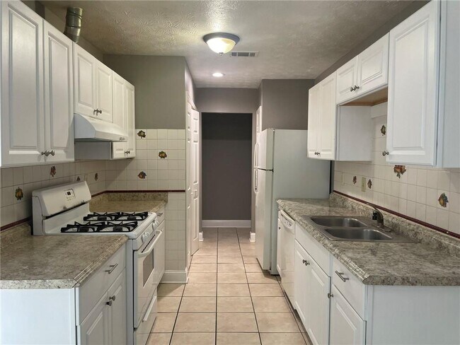 Building Photo - 4478 Simpson Mill Ln NW