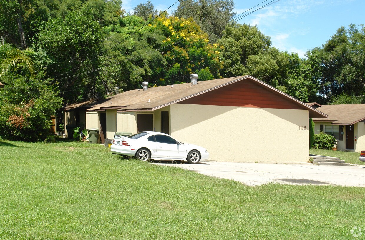 Foto del edificio - 107 S Lone Oak Dr