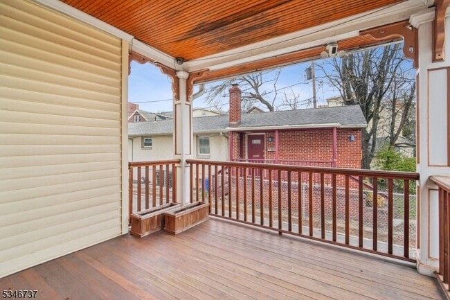 Photo - 44 Elm St Apartment