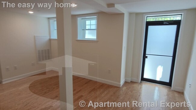 Photo - 1 Langdon St Apartment