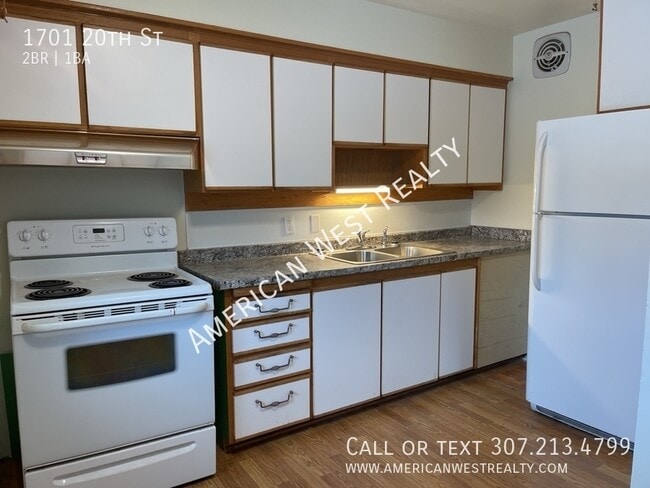 Building Photo - 1701 20th St