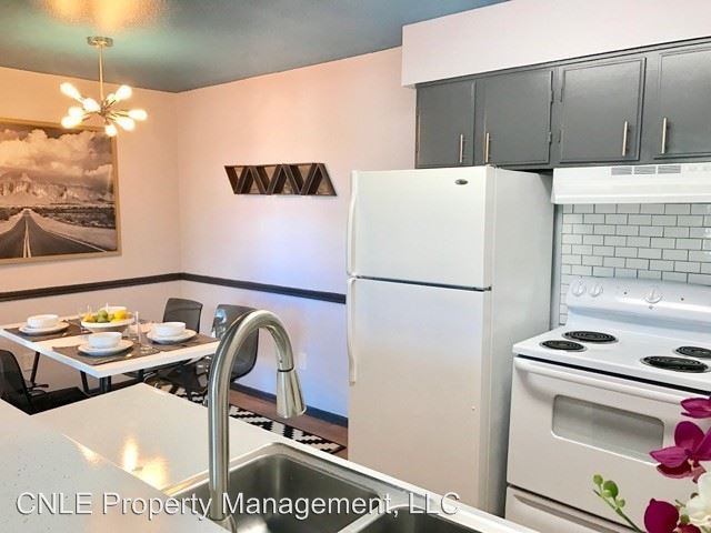 Building Photo - 1640 Aquarena Springs Dr