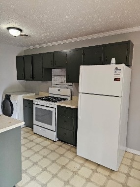Building Photo - 165 Midway Dr