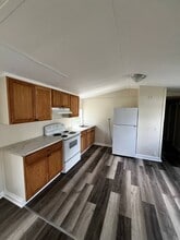 Building Photo - 116 Hussey Mhp Ln