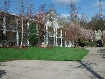 1309 Compton St Pittsburgh Pa 15216 Apartment For Rent In Primary Photo 1309 Compton St