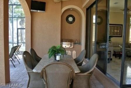 Foto del edificio - 5313 Bayshore Ave