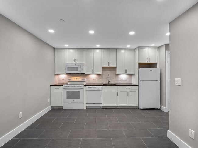 Foto del edificio - 2517 Benning Rd NE