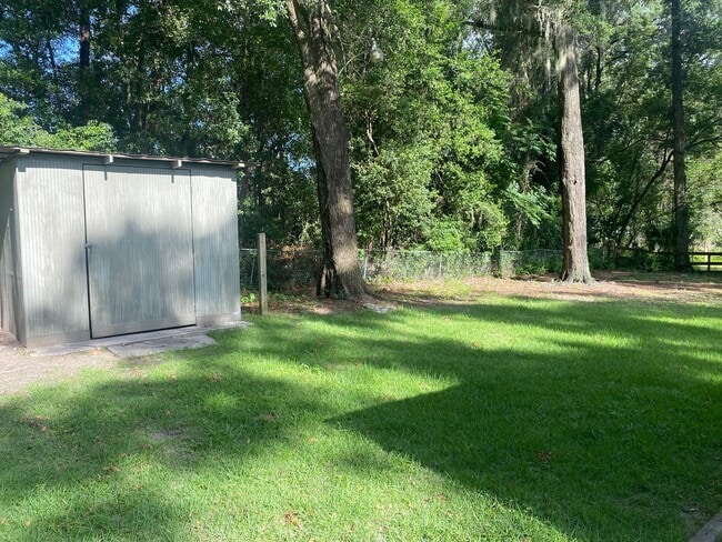 Building Photo - 3/2 Rental In NE Ocala