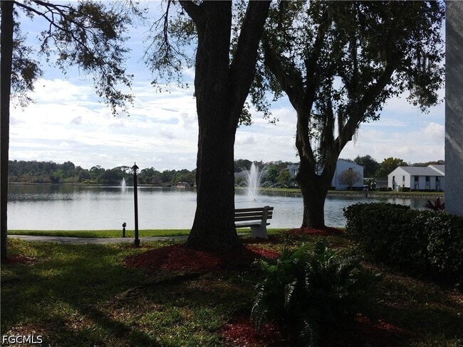 Building Photo - 9950 Sailview Ct