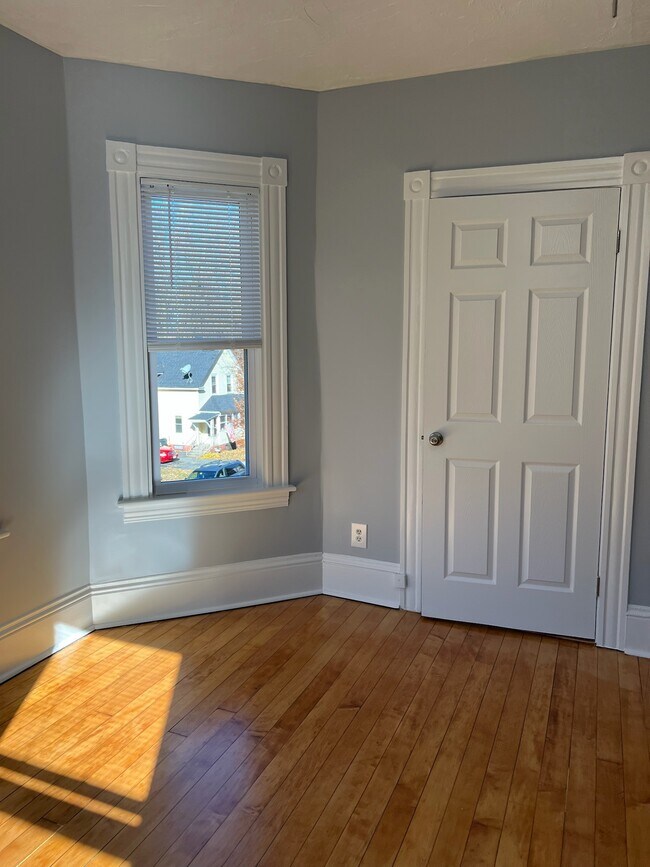 ENTRADA A LA UNIDAD - 28 Paine St