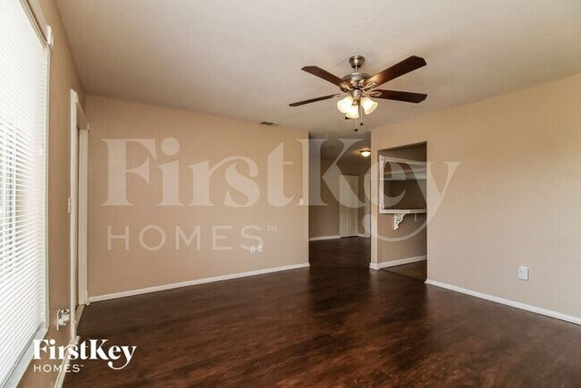 Foto del edificio - 2523 Roxbury Circle