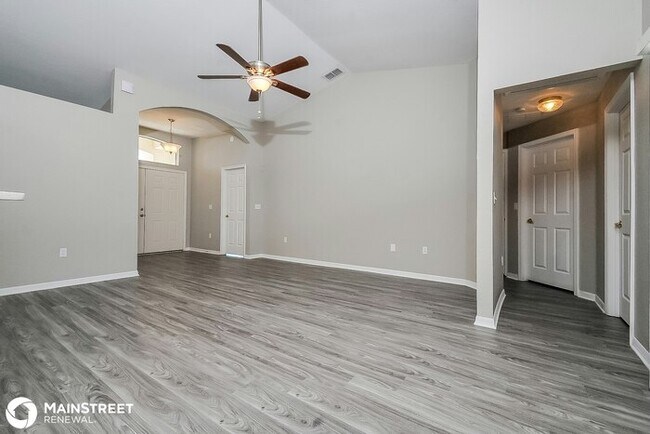Foto del edificio - 918 Summer Glen Dr, Winter Haven, FL 33880