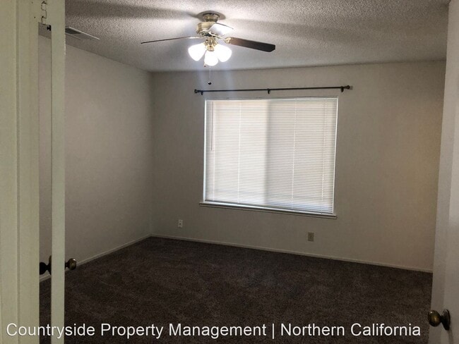 Building Photo - 3 br, 2 bath House - 3330 Bridalveil Court