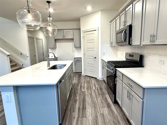 Foto del edificio - 13916 Lubeck Dr