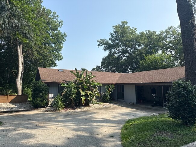 Building Photo - 13927 Spanish Marsh Trl