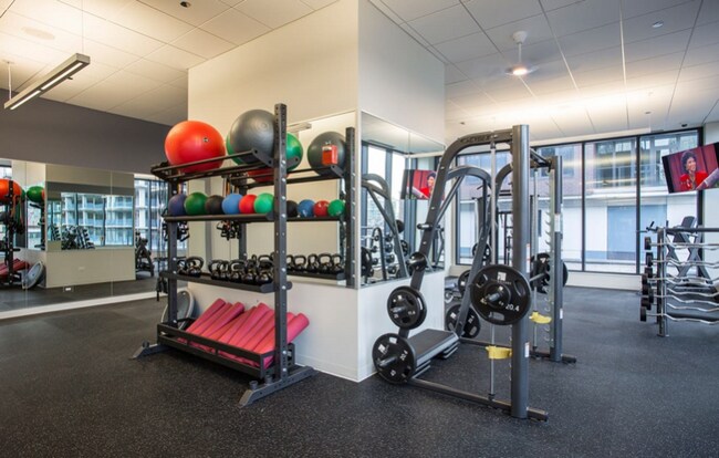 Foto del edificio - 630 N Wells St