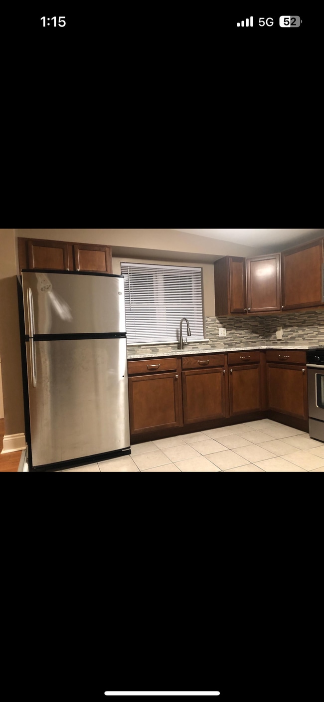 Photo - 1228 S 8th St Apartments