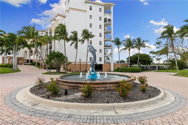 Foto del edificio - 700 La Peninsula Blvd