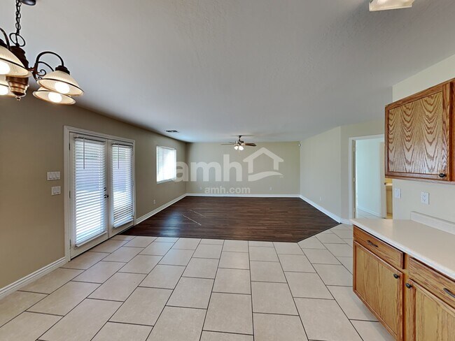Building Photo - 10045 E Calypso Cir