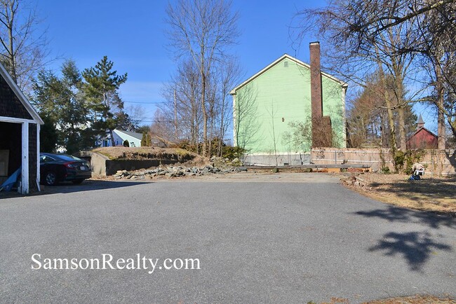 Photo - 745 Pleasant St Apartment