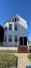 Building Photo - 14 Portland Ave