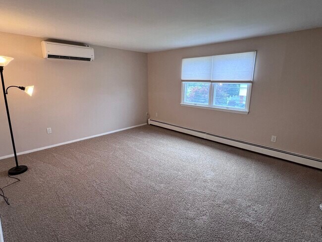 Sala de estar - 119 E Alhambra Ave