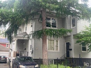 Building Photo - 31 73rd St