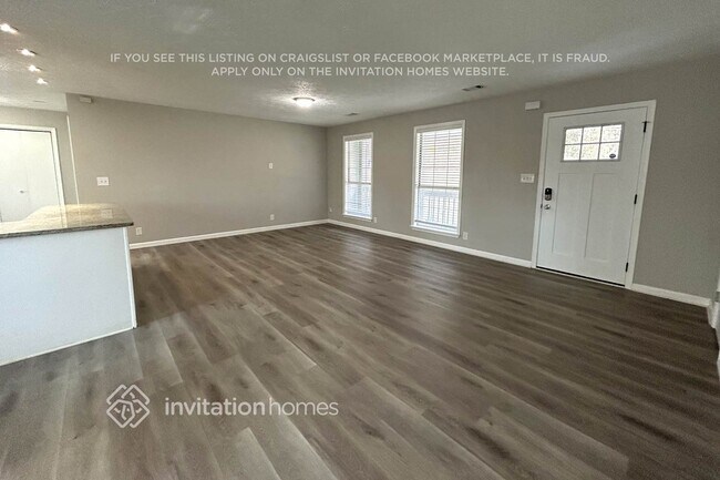 Foto del edificio - 1589 Mary Lou Ln SE