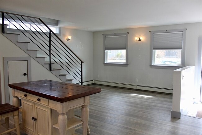 Foto del edificio - 44 True Rd