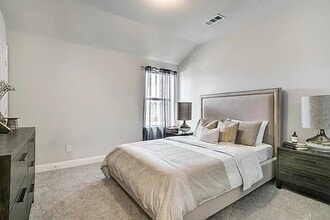 Building Photo - 935 Ponds Edge Ln