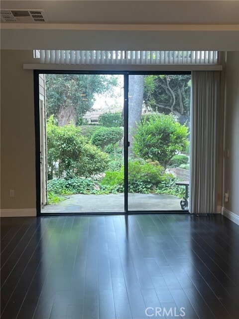 Building Photo - 200 Pineview