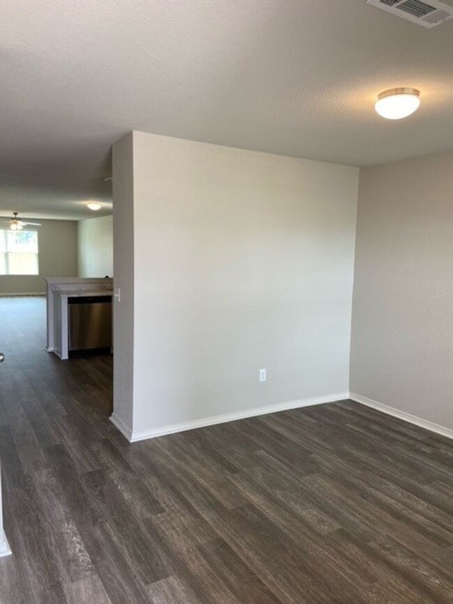 Foto del edificio - *NOW PRELEASING!*  NEW Three Bedroom | Two Bath Home Located in Maumelle