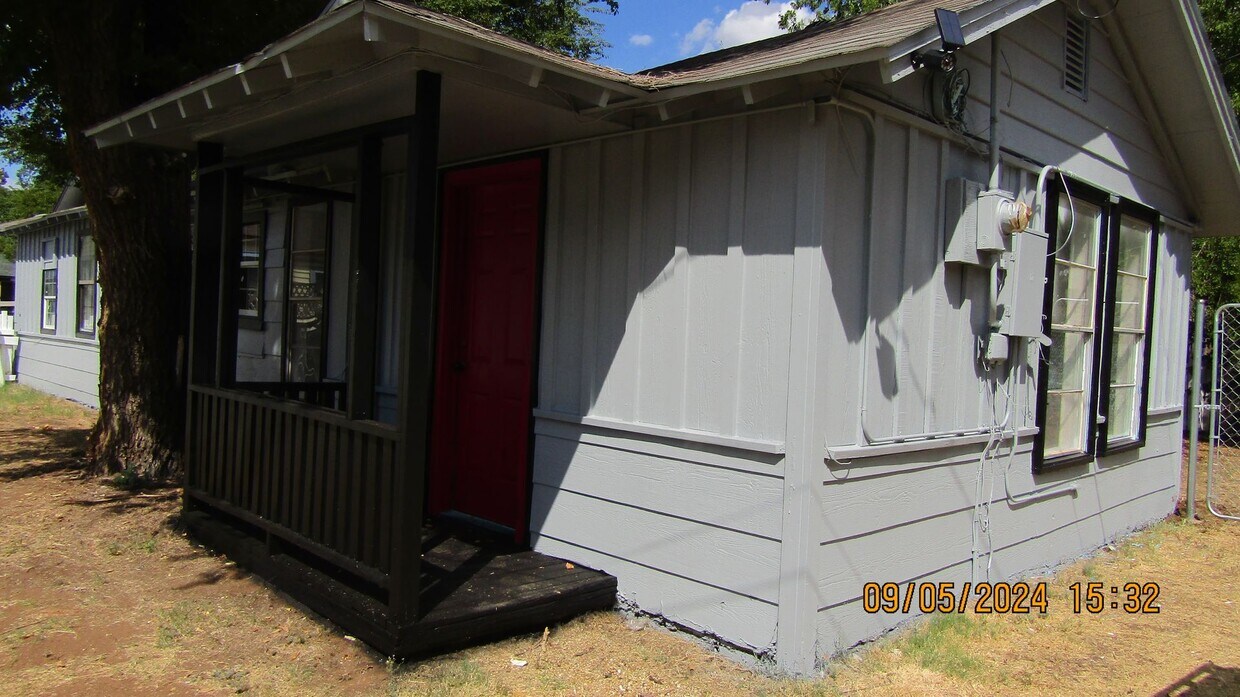 1816 NW Kingsbury Ave Unit 1816 1/2 NW Kingsbury Ave, Lawton, OK 73507