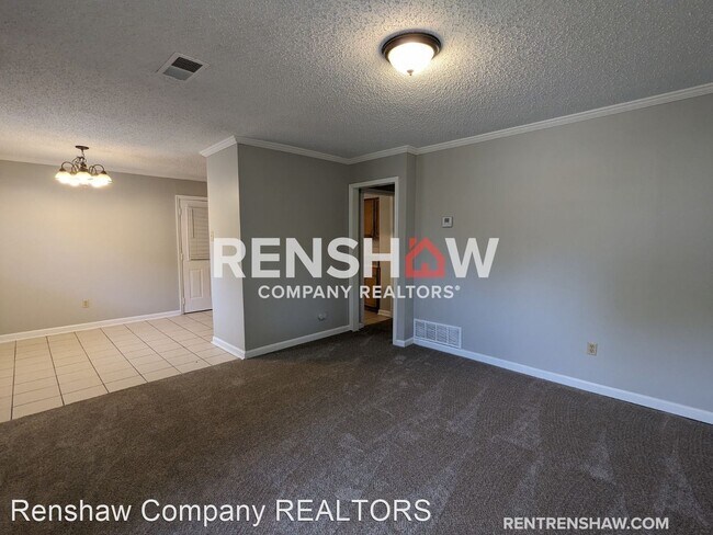 Foto del edificio - 3 br, 1 bath House - 2494 Judson St