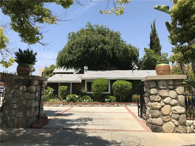 Building Photo - 55 Arlington Dr