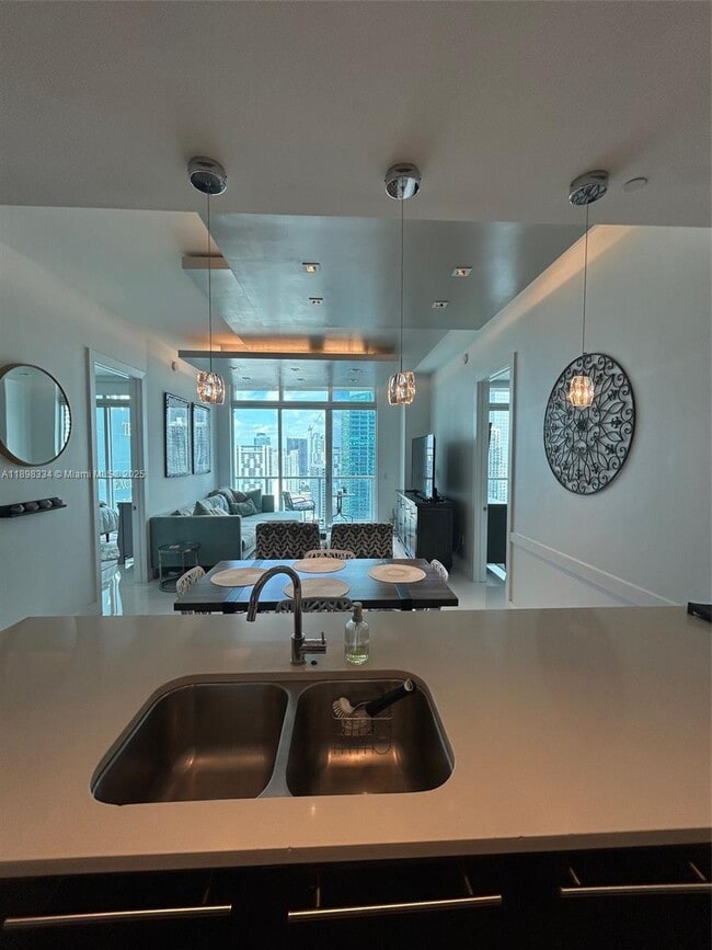 Foto del edificio - 500 Brickell Ave
