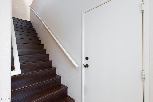 Foto del edificio - 7185 S Durango Dr