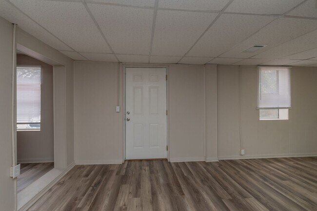 Foto del edificio - Updated 1 bed/1 bath apartment, great loca...