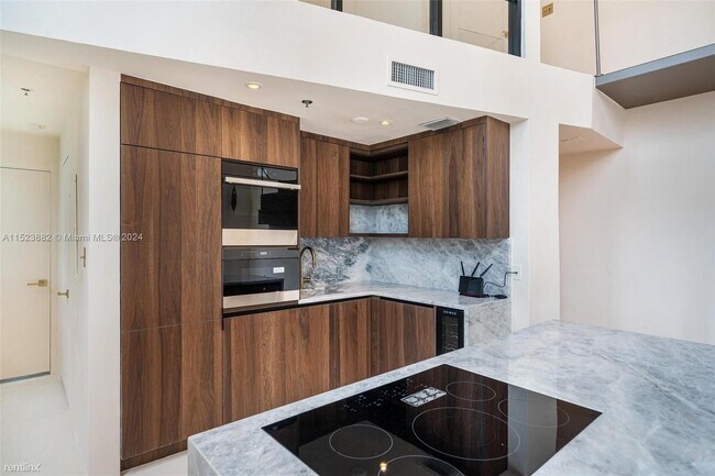 Foto del edificio - 2 br, 2 bath Condo - 1428 West Ave Apt 201